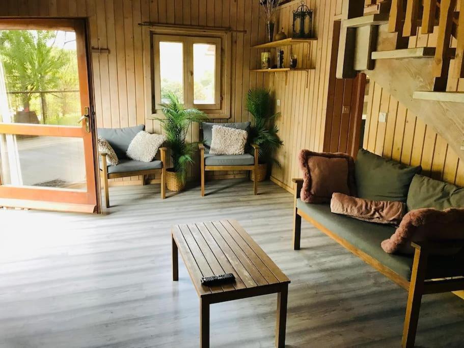 Chalet Au Milieu De La Foret Avec Lac A Proximite Layrac Dış mekan fotoğraf